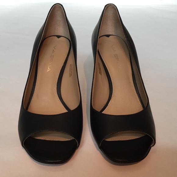 Via Spiga peep toe pump. - Picture 4 of 6